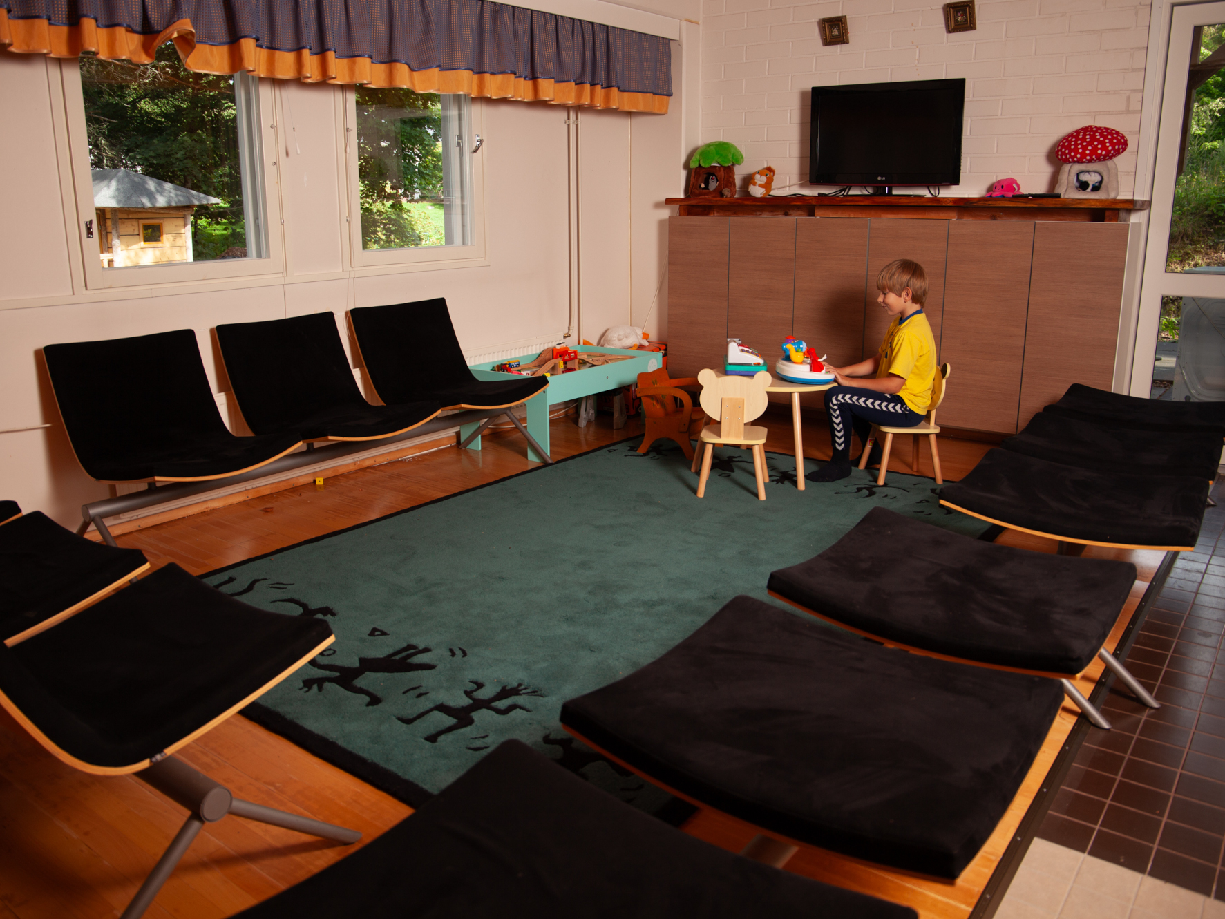 saunatilan sohvaryhmä